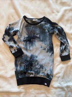 Appaman Navy and Gray Tie-Dye Raglan Sweatshirt